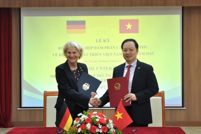 Việt Nam – Đức ký Biên bản Kỳ họp đàm phán cấp Chính phủ về Hợp tác phát triển năm 2025