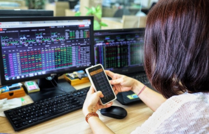 Sửa đổi tỷ lệ an toàn tài chính: Củng cố quản trị rủi ro tại công ty chứng khoán