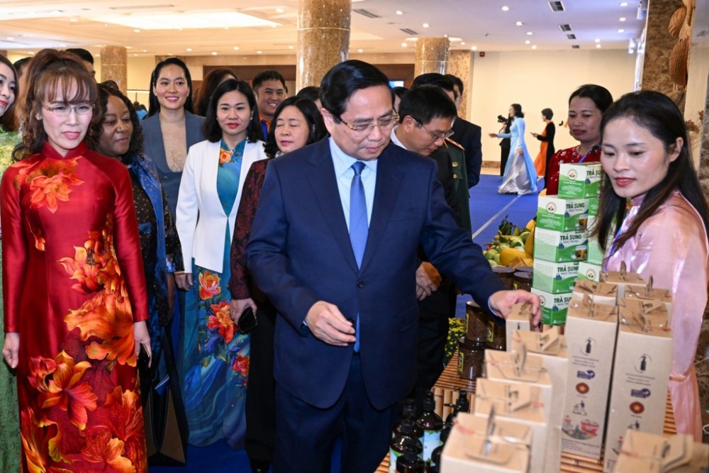 Biểu dương phụ nữ khởi nghiệp đóng góp vào sự phát triển bền vững của Đất nước