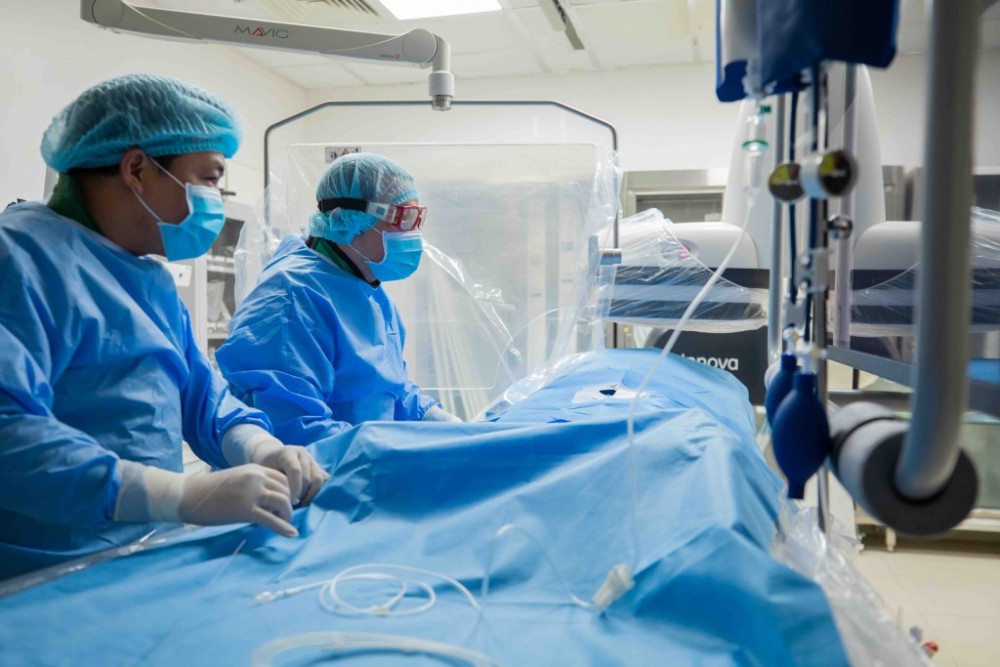 Vinmec Đà Nẵng cứu sống bệnh nhân túi phình não lớn không cần mổ mở Vinmec Đà Nẵng cứu sống bệnh nhân túi phình não lớn không cần mổ mở