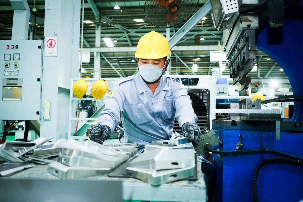 AI, blockchain và làn sóng số hóa: Doanh nghiệp Việt Nam phải làm gì để bắt kịp? AI, blockchain và làn sóng số hóa: Doanh nghiệp Việt Nam phải làm gì để bắt kịp?