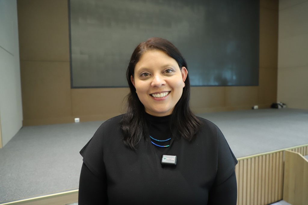 AI, blockchain và làn sóng số hóa: Doanh nghiệp Việt Nam phải làm gì để bắt kịp? AI, blockchain và làn sóng số hóa: Doanh nghiệp Việt Nam phải làm gì để bắt kịp?