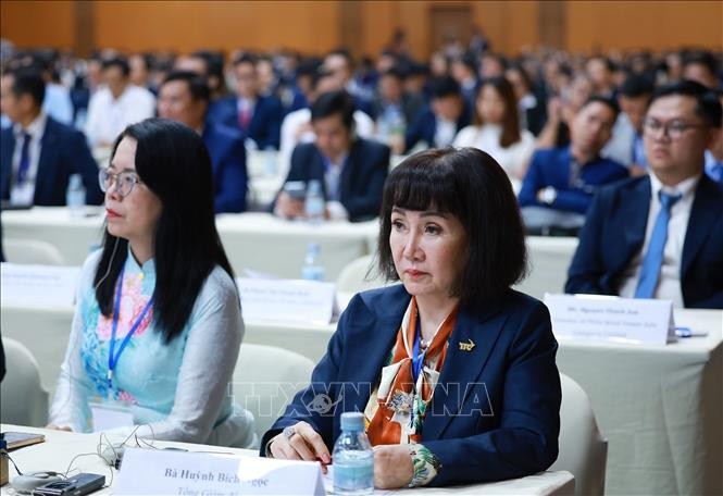 Thúc đẩy hợp tác kinh tế - đầu tư Việt – Lào lên tầm cao mới Thúc đẩy hợp tác kinh tế - đầu tư Việt – Lào lên tầm cao mới