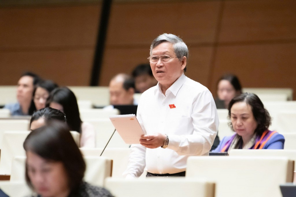 Đổi mới tư duy lập pháp, mở đường cho tăng trưởng nhanh, bền vững Đổi mới tư duy lập pháp, mở đường cho tăng trưởng nhanh, bền vững