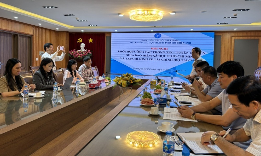 Tăng cường phối hợp truyền thông chính sách BHXH, BHYT tại TP. Hồ Chí Minh