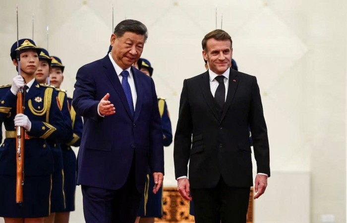 Tổng thống Pháp thăm Trung Quốc: Lời nói ấm áp nhưng cam kết mơ hồ