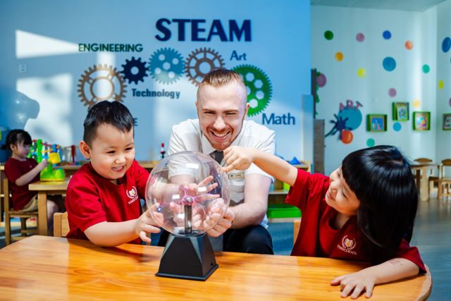 Hệ sinh thái Vingroup đều thuộc Top 100 thương hiệu giá trị nhất Việt Nam 2025