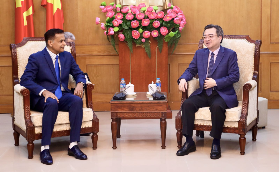 Doanh nghiệp FDI gặp làm việc với Ban Chính sách, chiến lược Trung ương hiến kế kinh nghiệm phát triển bền vững Doanh nghiệp FDI gặp làm việc với Ban Chính sách, chiến lược Trung ương hiến kế kinh nghiệm phát triển bền vững