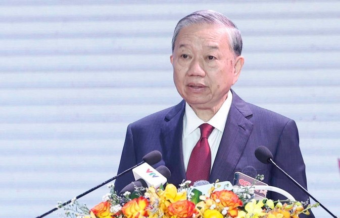 Xây dựng lực lượng vũ trang Quân khu 9 cách mạng, chính quy, tinh nhuệ, hiện đại