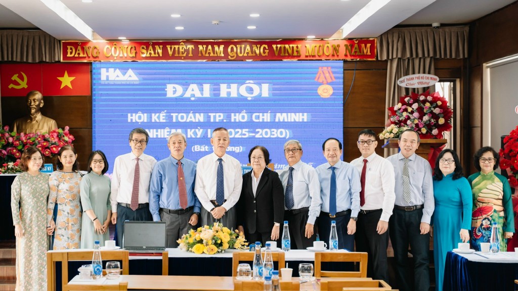 Hội kế toán TP. Hồ Chí Minh: Nâng cao vai trò phản biện xã hội trong lĩnh vực kế toán – tài chính Hội kế toán TP. Hồ Chí Minh: Nâng cao vai trò phản biện xã hội trong lĩnh vực kế toán – tài chính