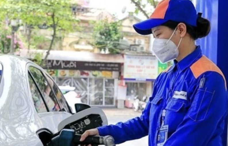 Giá xăng dầu dự báo sẽ giảm trong ngày mai (11/12)