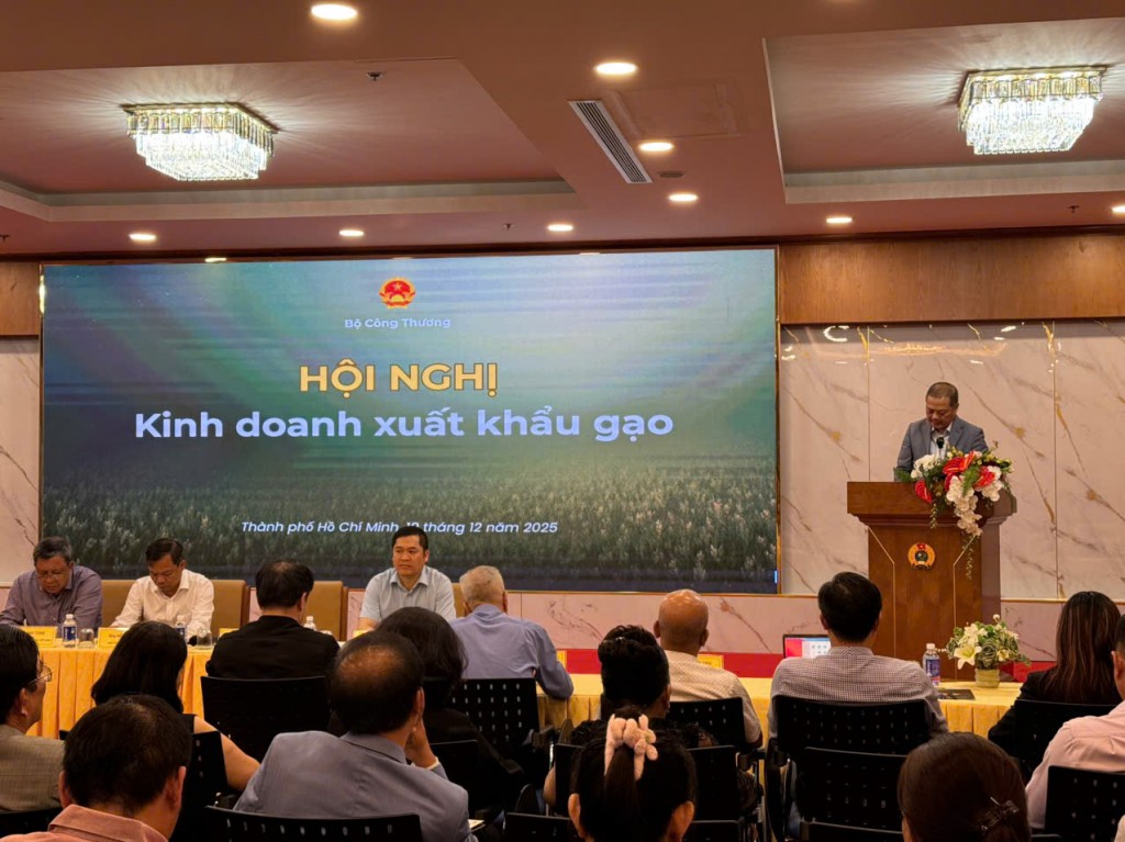 Kịp thời khắc phục các điểm nghẽn để đẩy mạnh sản xuất, kinh doanh xuất khẩu gạo Kịp thời khắc phục các điểm nghẽn để đẩy mạnh sản xuất, kinh doanh xuất khẩu gạo