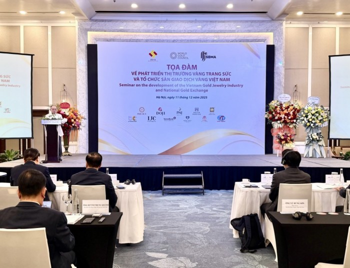 Tạo lực cho thị trường vàng trang sức từ "sàn vàng" quốc gia