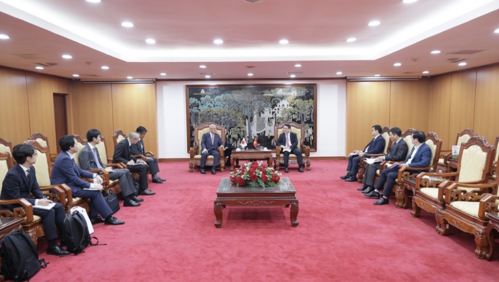 Bộ Tài chính ủng hộ xây dựng cơ chế tài chính đặc thù đối với Trường Đại học Việt Nhật Bộ Tài chính ủng hộ xây dựng cơ chế tài chính đặc thù đối với Trường Đại học Việt Nhật