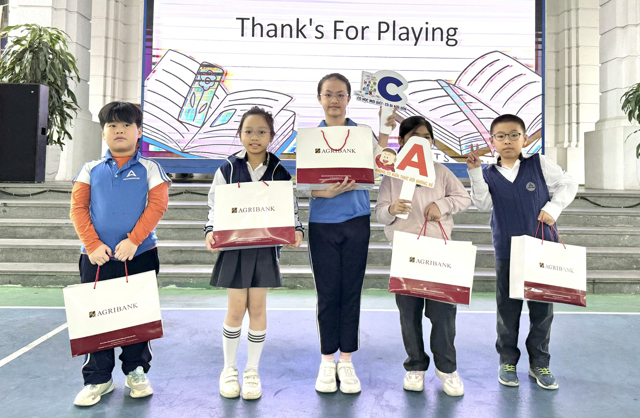 Agribank cùng ngành Ngân hàng thực hiện sứ mệnh Giáo dục tài chính Agribank cùng ngành Ngân hàng thực hiện sứ mệnh Giáo dục tài chính