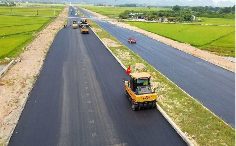 Còn 360 nghìn tỷ đồng phải giải ngân, đầu tư công vào cuộc chạy đua nước rút Còn 360 nghìn tỷ đồng phải giải ngân, đầu tư công vào cuộc chạy đua nước rút