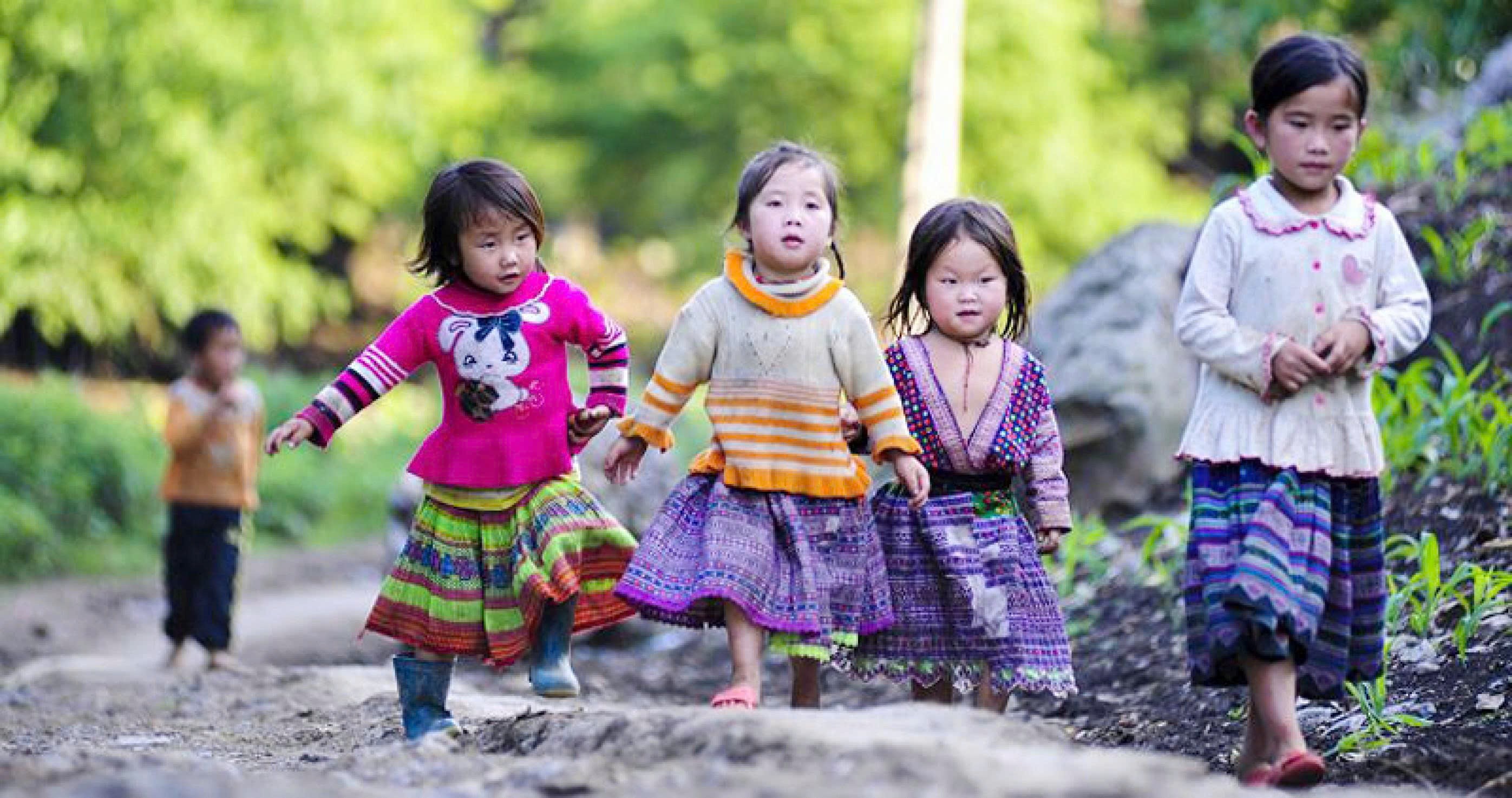 EMAGAZINE: Kế hoạch phát triển Kinh tế - xã hội 2026-2030: Ưu tiên đầu tư cho thế hệ tương lai