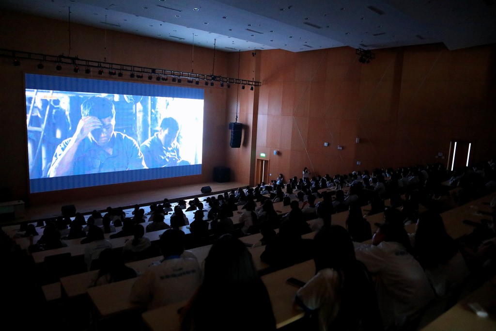 Lan tỏa tinh thần yêu nước qua những thước phim về Tổ quốc Lan tỏa tinh thần yêu nước qua những thước phim về Tổ quốc