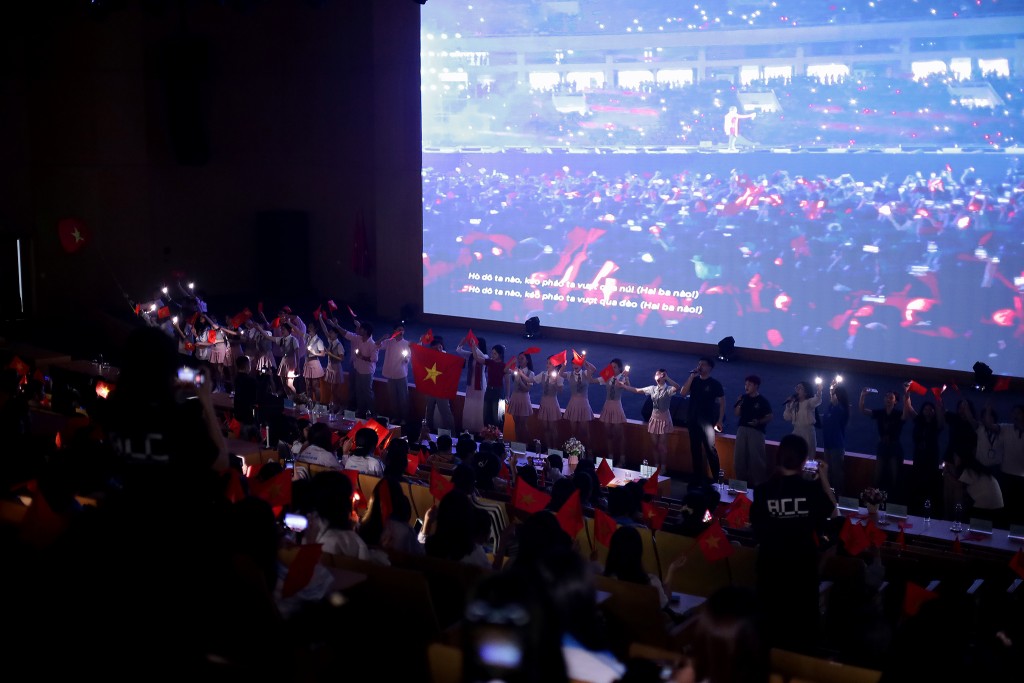 Lan tỏa tinh thần yêu nước qua những thước phim về Tổ quốc Lan tỏa tinh thần yêu nước qua những thước phim về Tổ quốc