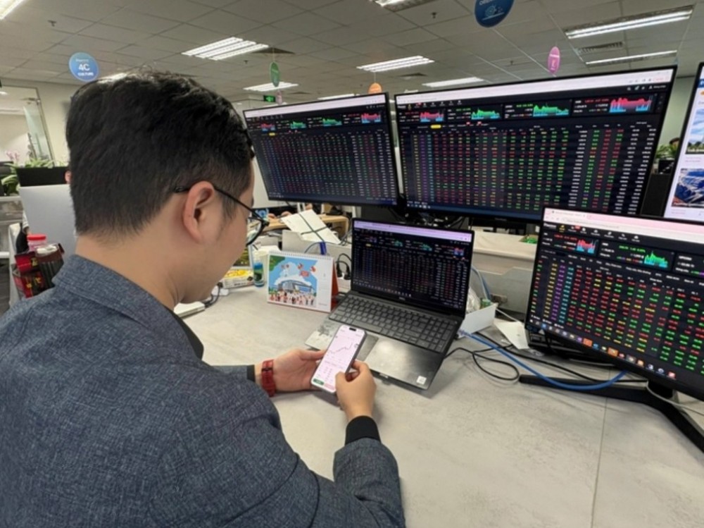 Sau nhịp điều chỉnh sâu, VN-Index sẽ kiểm định vùng cân bằng 1.620–1.660 điểm Sau nhịp điều chỉnh sâu, VN-Index sẽ kiểm định vùng cân bằng 1.620–1.660 điểm