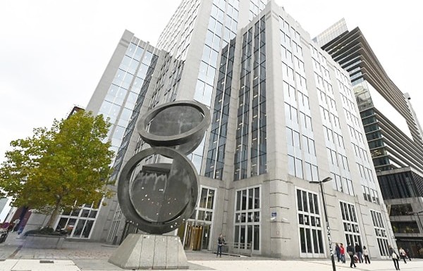 Liên minh châu Âu đóng băng vô thời hạn tài sản của Nga: Tiềm ẩn nhiều hệ lụy