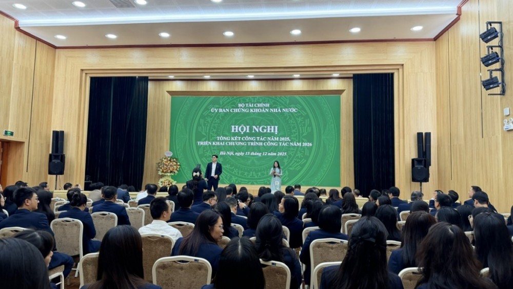 Những điểm sáng trong điều hành thị trường chứng khoán năm 2025 Những điểm sáng trong điều hành thị trường chứng khoán năm 2025