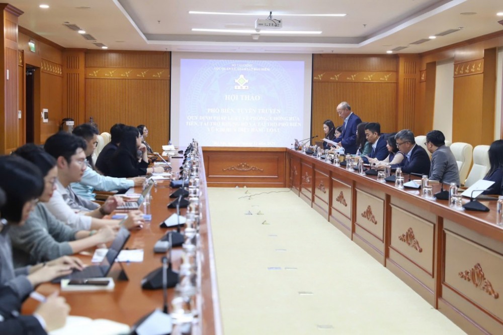 Phổ biến quy định phòng, chống rửa tiền trong lĩnh vực bảo hiểm Phổ biến quy định phòng, chống rửa tiền trong lĩnh vực bảo hiểm