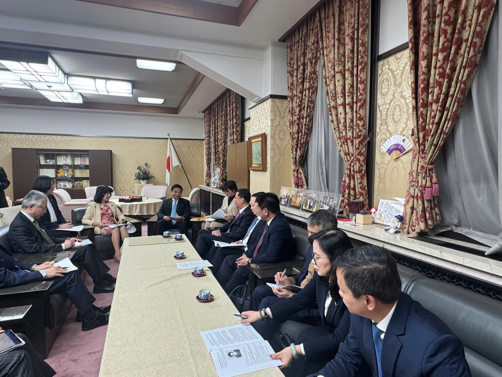 Hợp tác tài chính Việt Nam - Nhật Bản tiếp tục đi vào chiều sâu, hiệu quả thực chất Hợp tác tài chính Việt Nam - Nhật Bản tiếp tục đi vào chiều sâu, hiệu quả thực chất