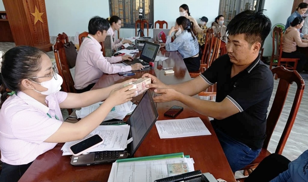 Lâm Đồng: Kịp thời cấp vốn ưu đãi đến người dân bị thiệt hại do lũ lụt