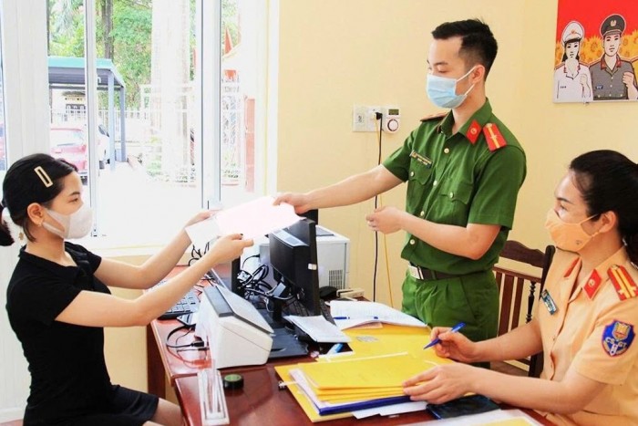 Đề xuất mới về lệ phí cấp biển số xe