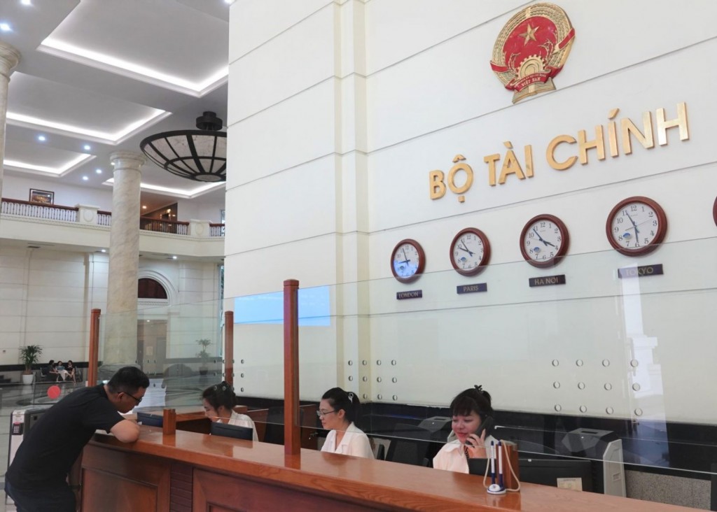 Bộ Tài chính tinh gọn đầu mối, giảm mạnh đơn vị sự nghiệp, biên chế