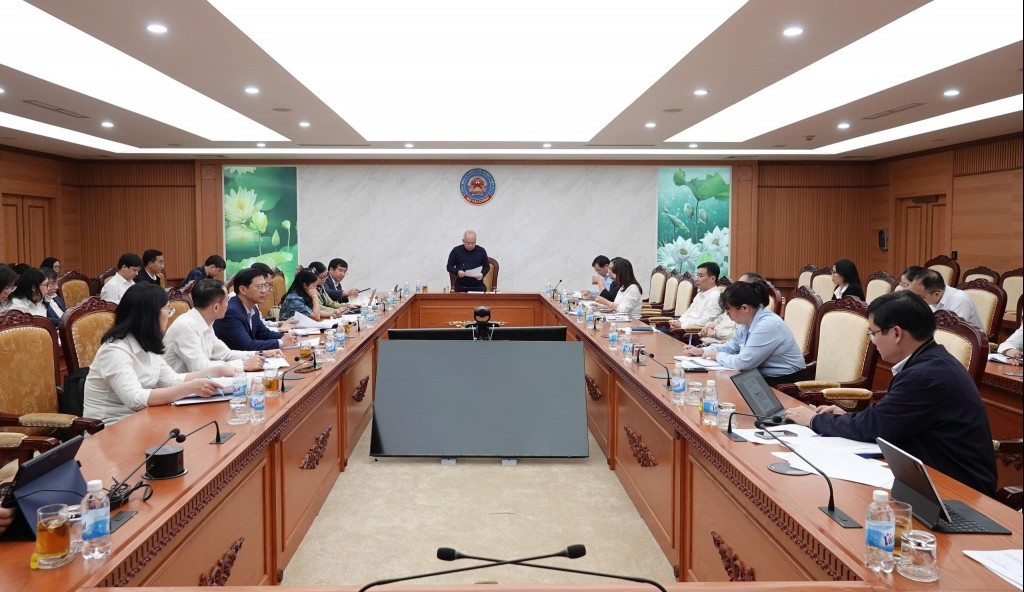 Hoàn thiện khung pháp lý tháo gỡ khó khăn về tiền sử dụng đất khi thực hiện Luật Đất đai