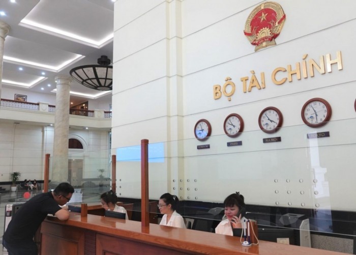 Bộ Tài chính tinh gọn đầu mối, giảm mạnh đơn vị sự nghiệp, biên chế