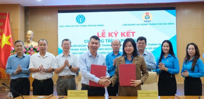 BHXH TP. Đà Nẵng - LĐLĐ TP. Đà Nẵng: Phối hợp triển khai chính sách BHXH, BHYT