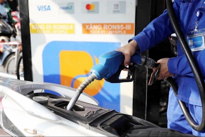 Quỹ Bình ổn giá xăng dầu: Nơi dư nghìn tỷ, nơi vẫn "nợ" quỹ