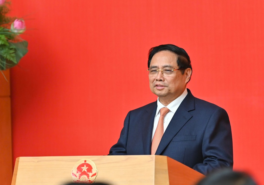 Thủ tướng Chính phủ Phạm Minh Chính trao Quyết định giao Quyền Bộ trưởng Bộ Công Thương