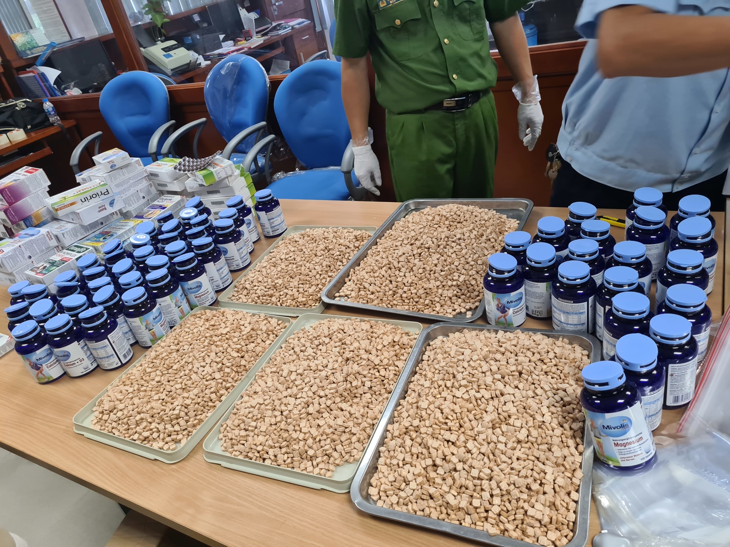 Tang vật vụ việc được lực lượng chức năng thu giữ.