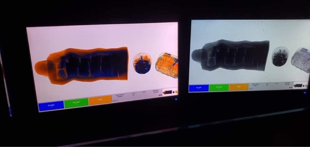 Tang vật bị phát hiện khi đi qua hệ thống máy soi chiếu