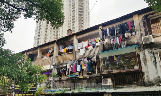 Việc áp dụng luật, nghị định vào việc cải tạo, xây dựng lại chung cư cũ hiện nay có một số nội dung chưa phù hợp.