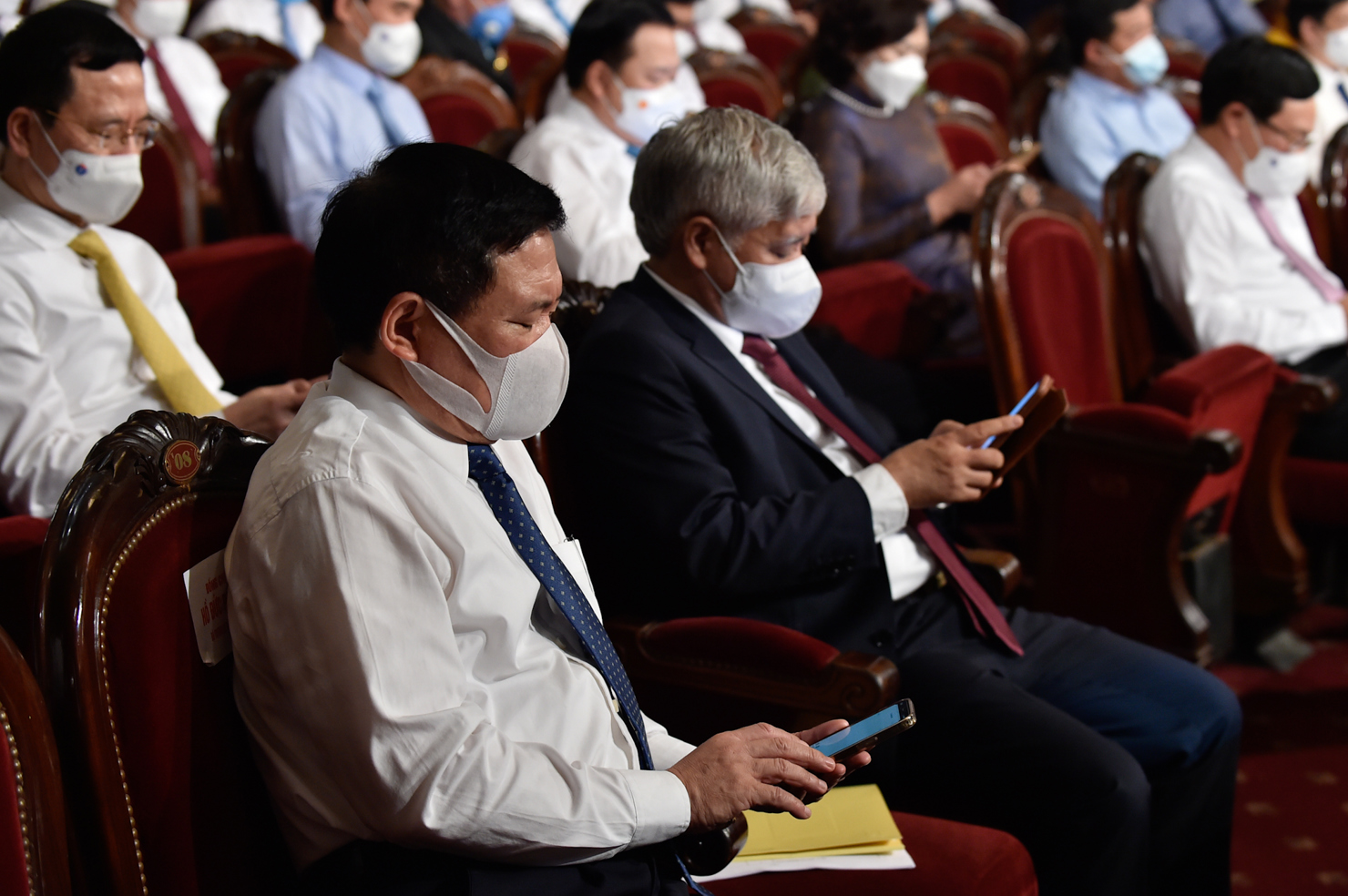 Bộ trưởng Hồ Đức Phớc nhắn tin ủng hộ cho Quỹ Vắc xin phòng, chống Covid-19 của Chính phủ. Ảnh: VGP  