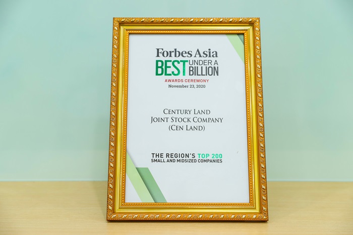 Những cống hiến của Cen Land đã được ghi nhận qua nhiều giải thưởng lớn trong nước và quốc tế. 