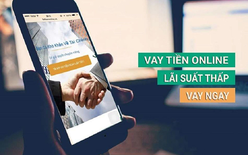 Cơ quan Công an khuyến cáo người dân cần cảnh giác khi vay tiền online thông qua các trang mạng xã hội.