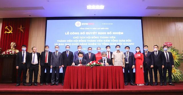 Lễ công bố Quyết định bổ nhiệm Chủ tịch HĐTV và Tổng Giám đốc EVNNPC.