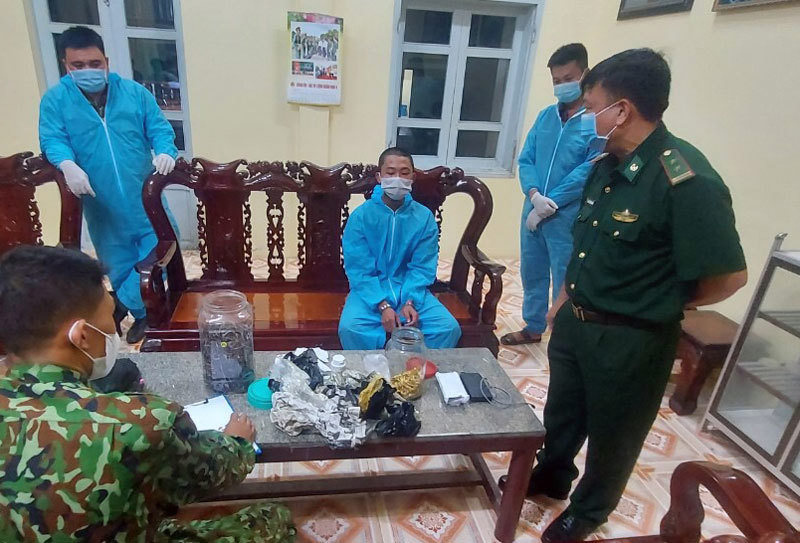 Bộ đội Biên phòng An Giang triệt phá chuyên án buôn lậu vàng qua biên giới. Ảnh: Bộ đội Biên phòng