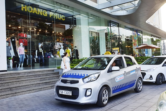 Xe taxi của Hợp tác xã Taxi Thành Hưng. Ảnh: Thành Nam