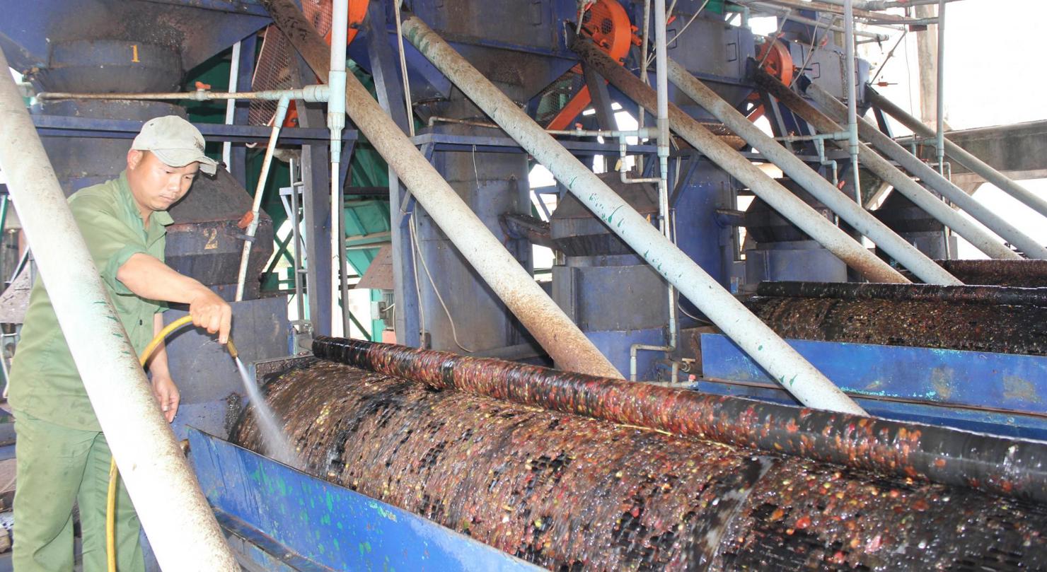Một cơ sở chế biến cà phê công nghệ ướt tại huyện Cư M'gar. Ảnh minh họa