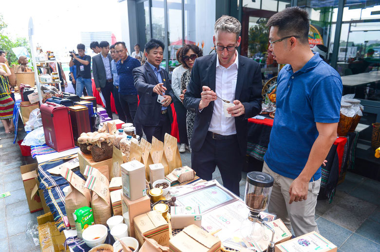 Nhiều thương hiệu nông sản của Lâm Đồng đã đến với bạn bè quốc tế. Ảnh: Tuấn Linh