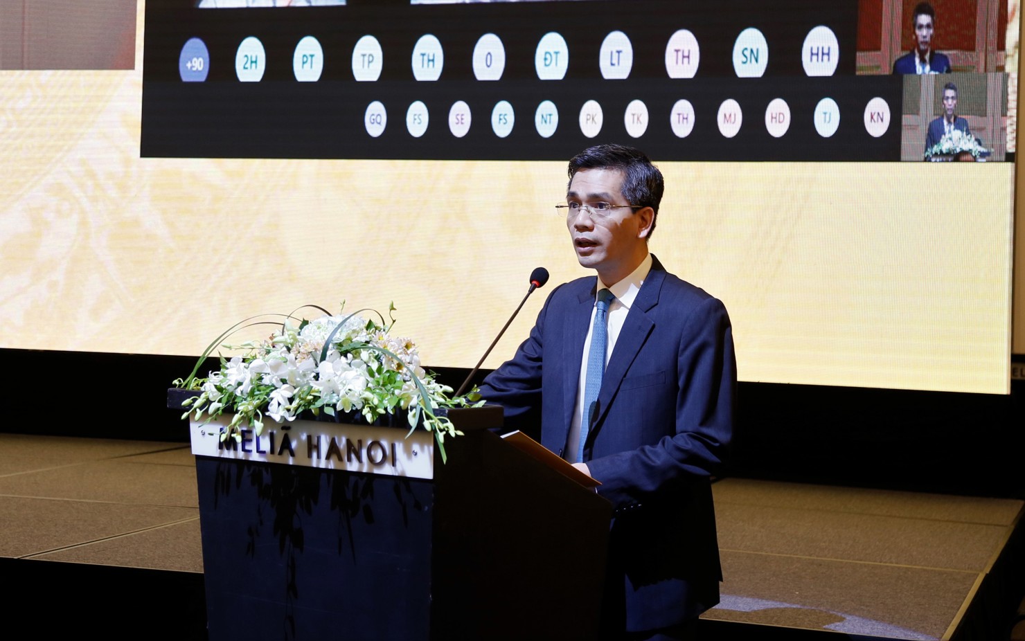 Thứ trưởng Bộ Tài chính Võ Thành Hưng đề nghị các đại biểu trao đổi, thảo luận, đề xuất các sáng kiến, giải pháp trong Chiến lược tài chính giai đoạn 2021-2030.