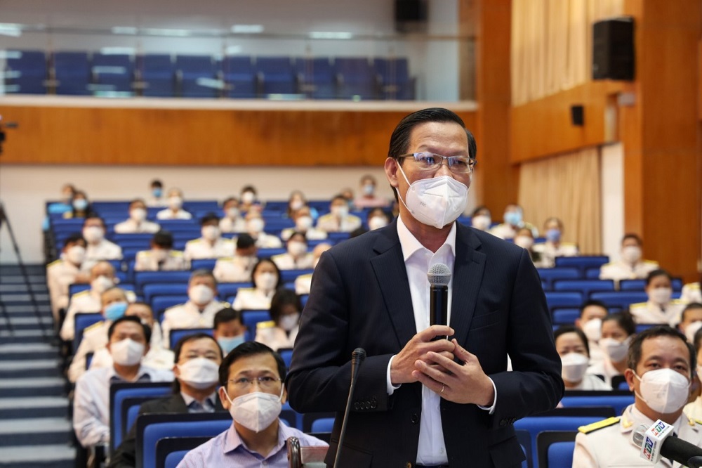 Chủ tịch UBND TP. Hồ Chí Minh Phan Văn Mãi cho biết, Thành phố đã chuẩn bị sẵn sàng các điều kiện về nhân lực, giải pháp kỹ thuật để đồng hành, hỗ trợ các doanh nghiệp triển khai HĐĐT.