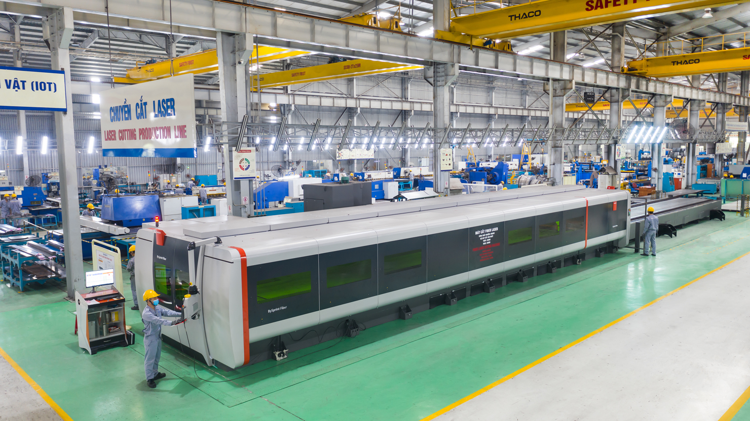 Tổng công ty Cơ khí và Công nghiệp hỗ trợ - THACO Industries (thuộc Tập đoàn THACO) đã đầu tư phát triển sản phẩm cơ khí phục vụ đa ngành nghề, đáp ứng nhu cầu trong nước và xuất khẩu.